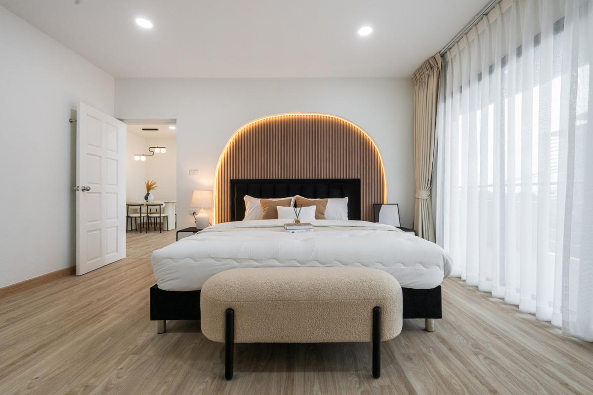 ฟลอร่า วิลล์ ห้องใหญ่ 2 นอน แต่งครบ ใกล้รถไฟฟ้า Airport Link เดินทางสะดวก_Do793