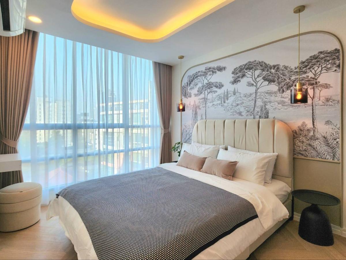 เดอะ คริส รัชดา 4 ห้องสวย พร้อมอยู่ ใกล้รถไฟฟ้า เข้าเมืองง่าย ปล่อยเช่าดี_Do880 . 